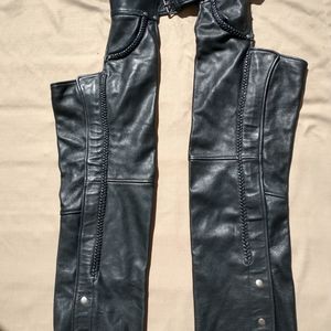 Black leather chaps size small
